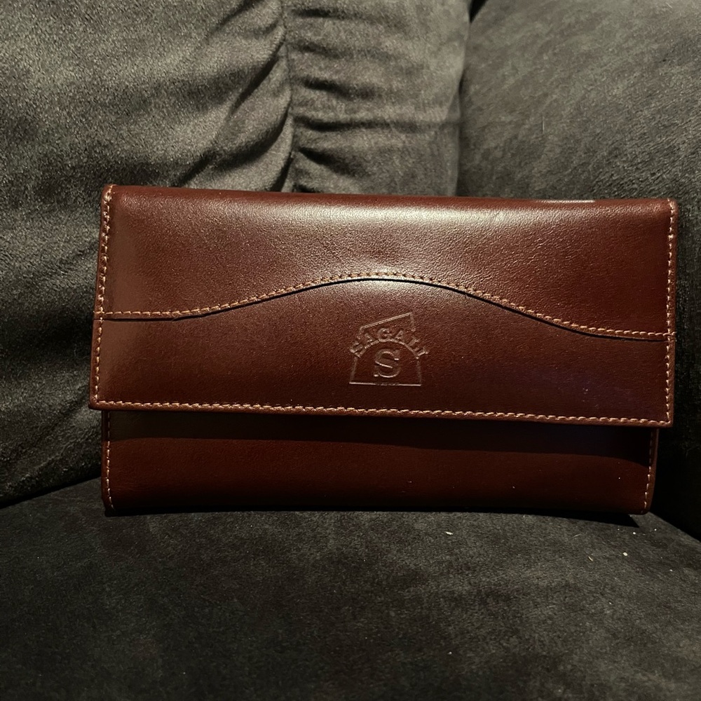 Reddish Brown Leather wallet